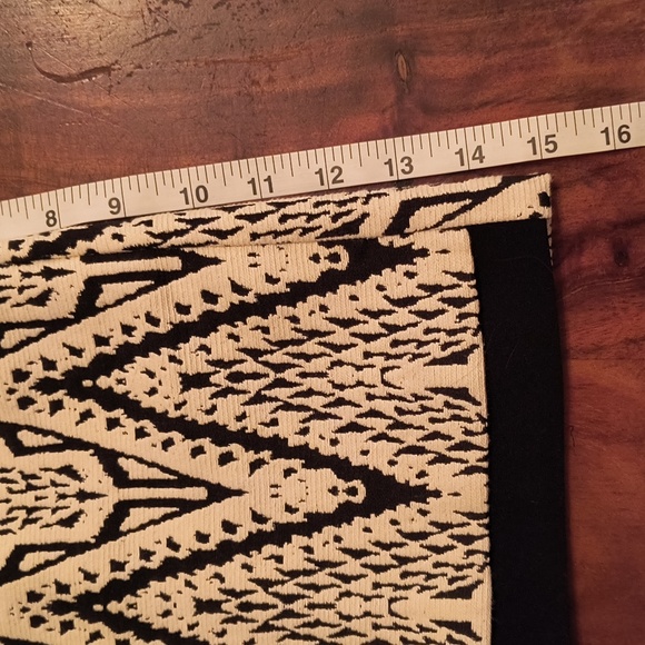 Desigual Embroidered Black and White Mini Skirt - Picture 9 of 10